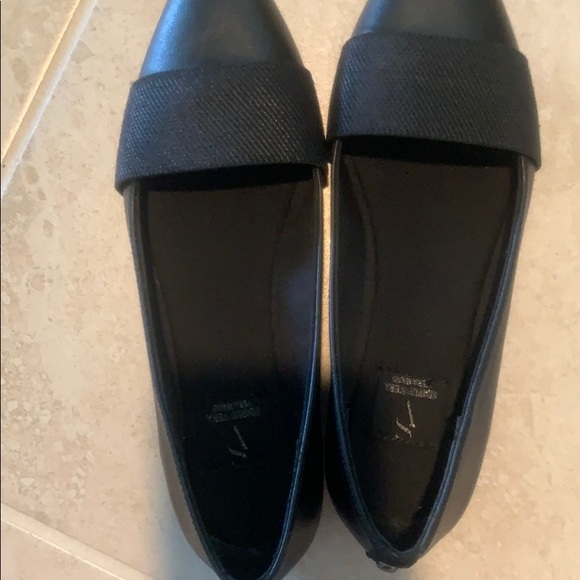 Vera Wang flats - Picture 6 of 8